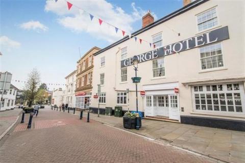 2 bedroom apartment to rent, High Street, The George Hotel
