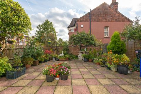 3 bedroom semi-detached house to rent, Aberdeen Road, Dollis Hill, London, NW10