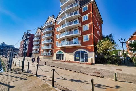 undefined, Neptune Square, Ipswich
