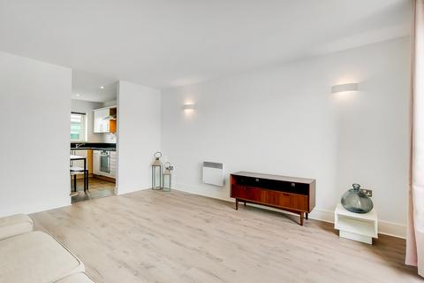 undefined, Elm Court, Bermondsey Street