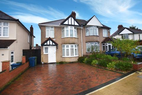 Search 3 Bed Houses For Sale In South Harrow Onthemarket
