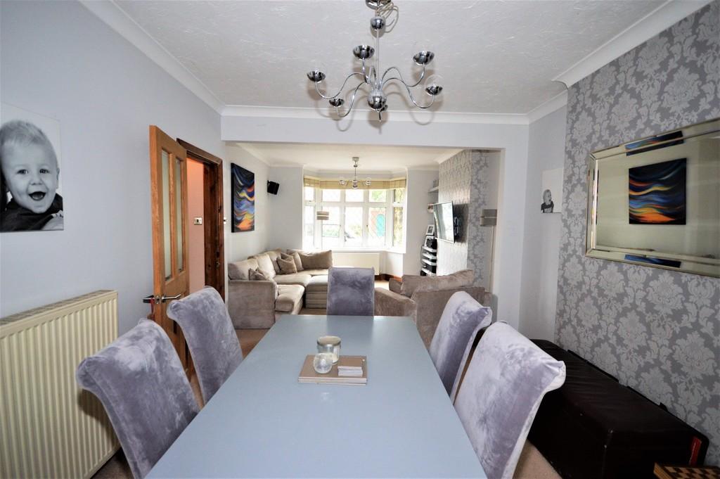 Beswick Avenue, Bournemouth 3 bed detached house £320,000