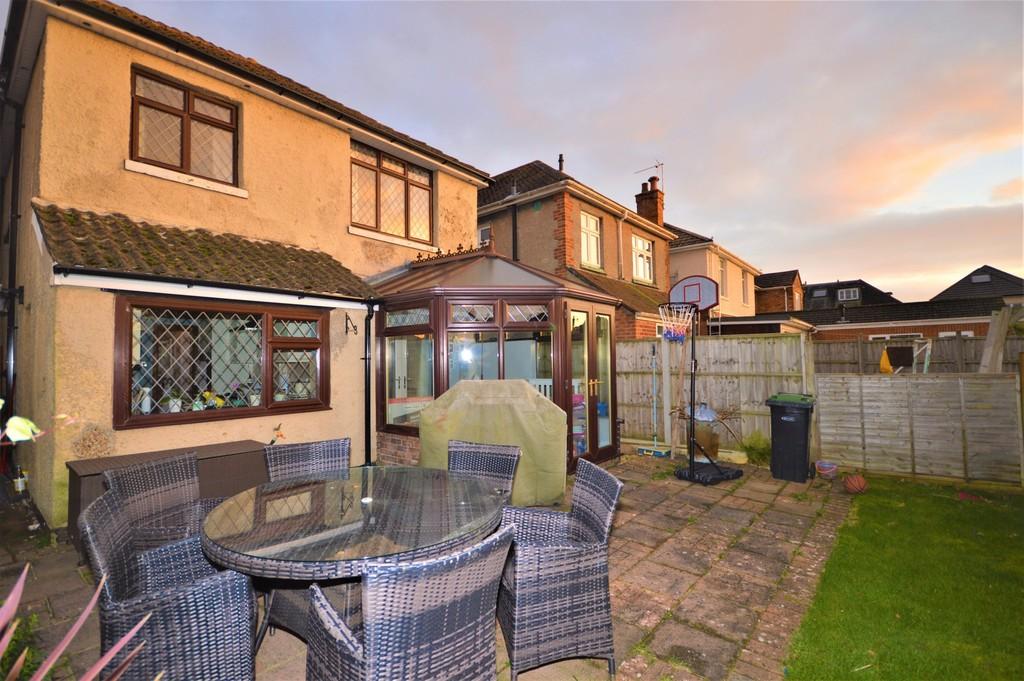 Beswick Avenue, Bournemouth 3 bed detached house £320,000