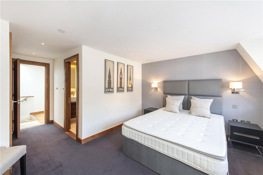 Bedroom &amp; En-Suite