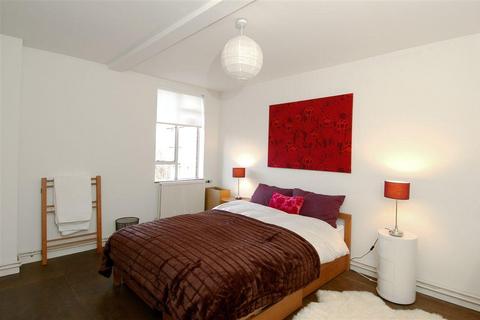 3 bedroom apartment for sale, Margery Street, London, WC1X