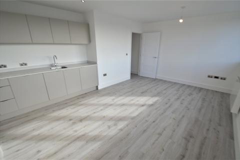 2 bedroom flat to rent, Hagley Road, Birmingham, West Midlands, B16