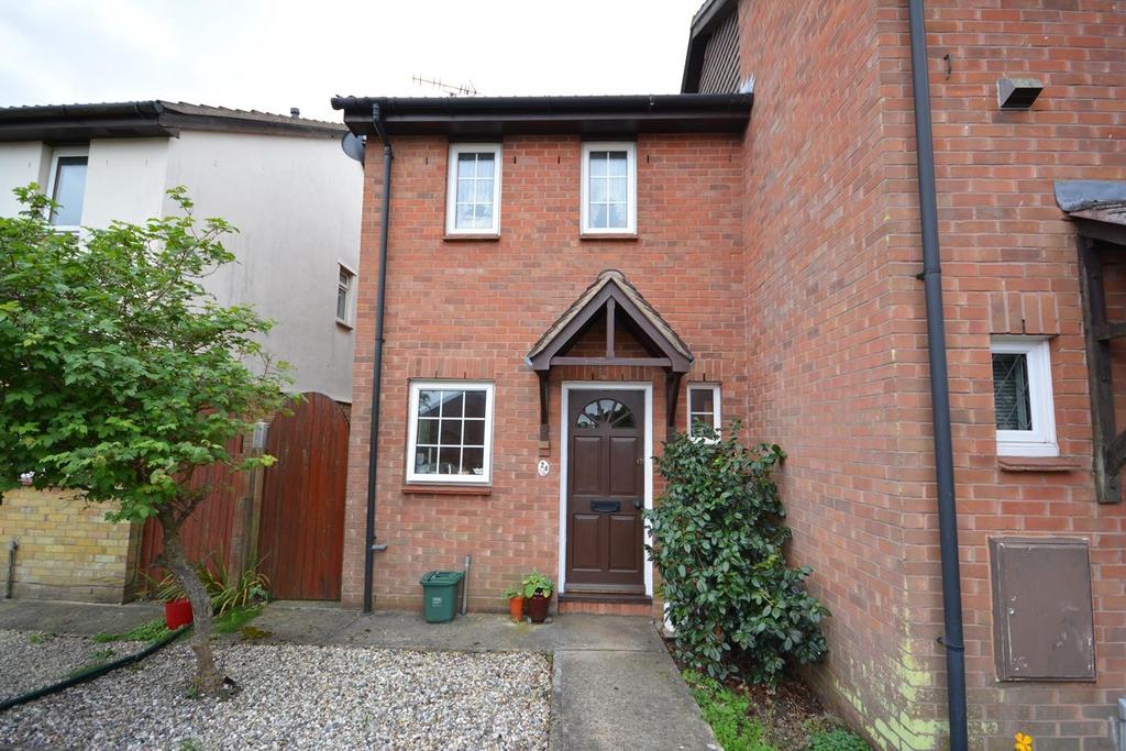 Knights Road, Braintree, Essex, CM7 2 bed end of terrace house £220,000
