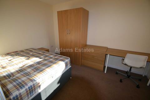 undefined, Essex Street, Reading