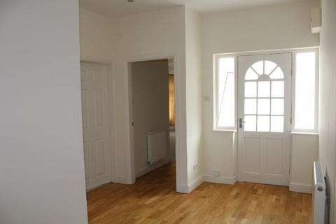 3 bedroom bungalow to rent - Brizlincote Lane, Burton-On-Trent, DE15
