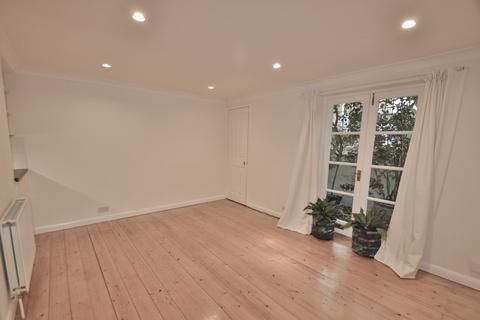 1 bedroom ground floor flat to rent, Masbro Road, West Kensington W14 0LX