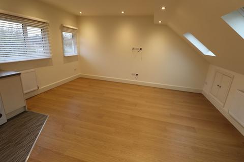 1 bedroom apartment to rent, Kingsley Road, Northampton NN2