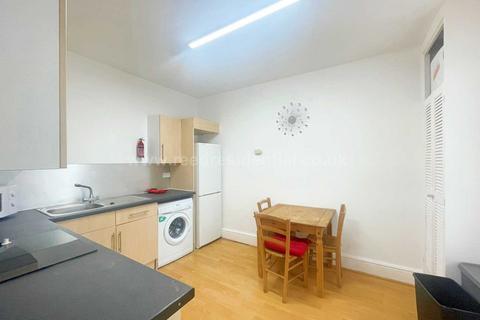 2 bedroom apartment to rent, Exeter Road, Selly Oak