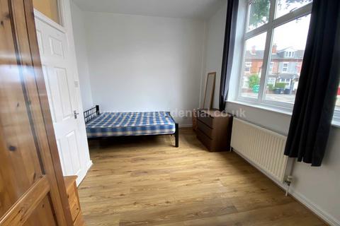 2 bedroom apartment to rent, Exeter Road, Selly Oak