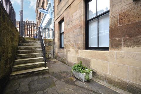 2 bedroom flat to rent, B/2, 168 Great George Street, Glasgow, G12