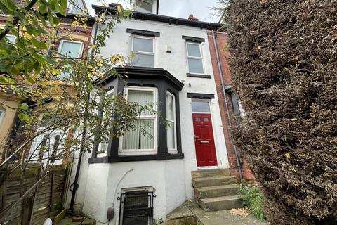 7 bedroom terraced house to rent - Delph Mount, Leeds, West Yorkshire, LS6