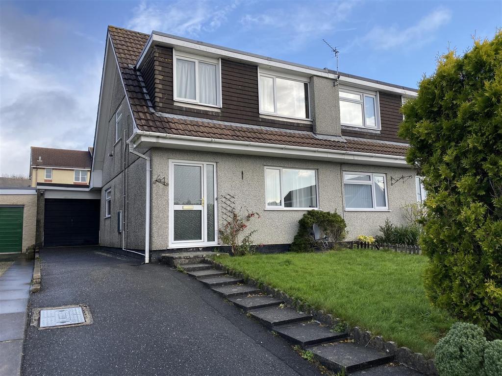 Hallane Road, St. Austell 3 bed semidetached house £179,950