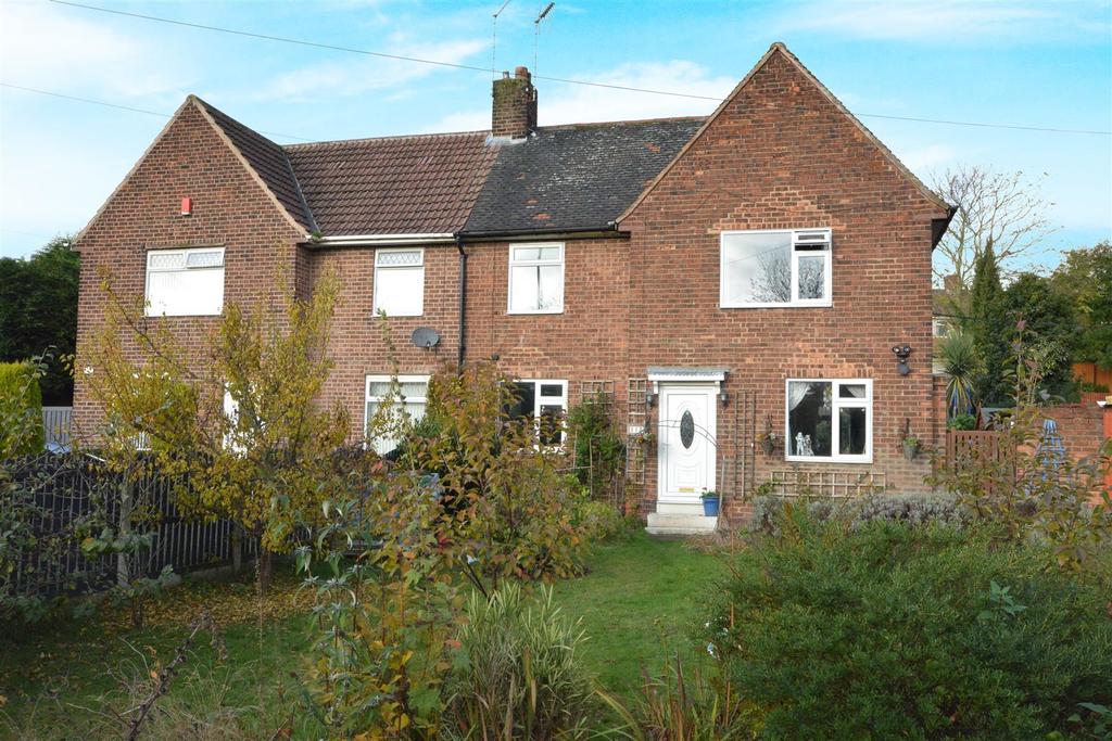 Dale Lane, Blidworth, Mansfield 3 bed semidetached house £150,000