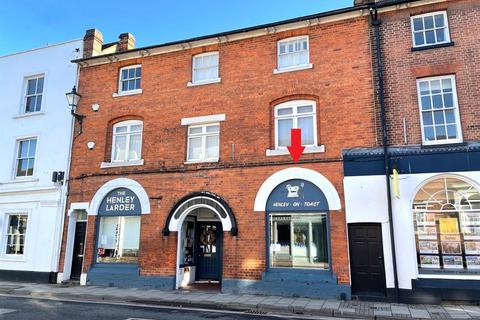 Shop to rent, 62a Bell Street, Henley-on-Thames, Oxfordshire