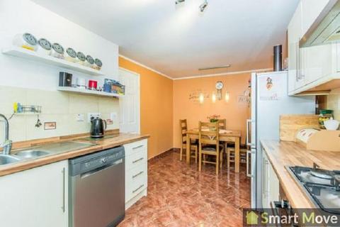 3 bedroom terraced house to rent, Collingham , Orton Goldhay, Peterborough, Cambridgeshire. PE2 5TN