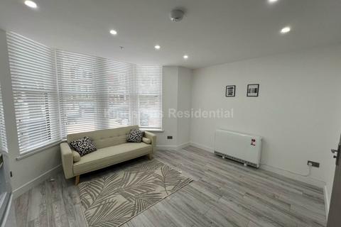 1 bedroom flat to rent, Albany Road, Cardiff CF24