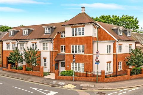 2 bedroom flat to rent, Friary Court, 48 Croydon Road, Reigate, Surrey, RH2