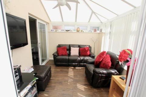 3 bedroom semi-detached house for sale - Glaslyn Way, Loc 8 Aintree, Liverpool L9
