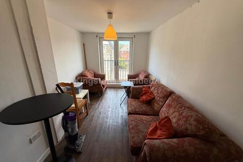 4 bedroom apartment to rent, Miskin Street, Cardiff CF24