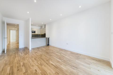 2 bedroom apartment to rent, Quarter House, Battersea Reach