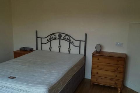 5 bedroom detached house to rent, Bangor, Gwynedd