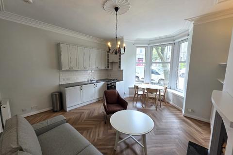 2 bedroom flat to rent, Great Western Place, City Centre, Aberdeen, AB10