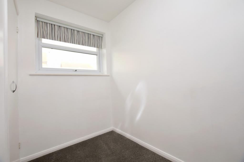 2 Bedroom bungalow t