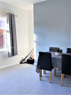 2 bedroom house to rent - Norbury Avenue, Salford, M6 7EG