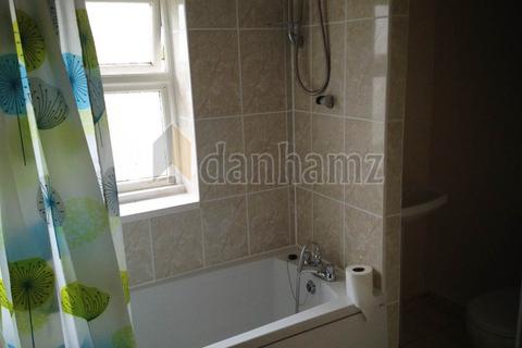 undefined, 18 St Annes Road Headingley  Leeds West Yorkshire