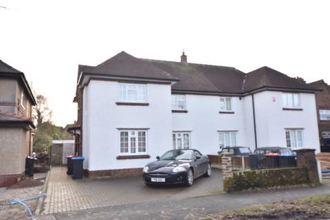 3 bedroom semi-detached house to rent, Appleyards Lane, Handbridge