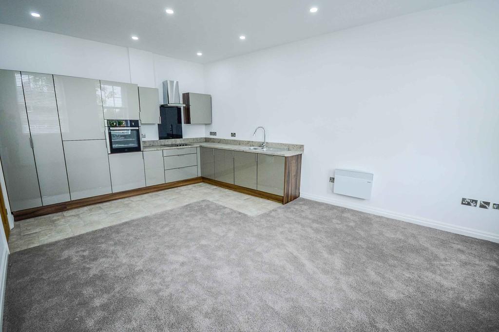 Kitchen / Diner / Lounge