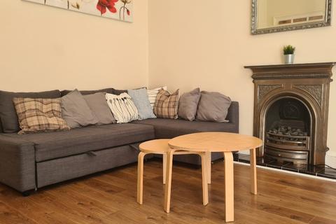2 bedroom flat to rent - Richmond Terrace, Dalry, Edinburgh, EH11