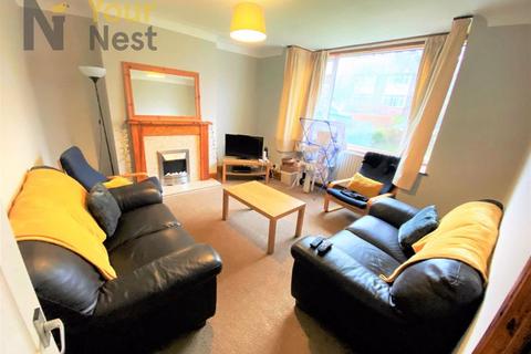 6 bedroom house to rent, Becketts Park Crescent, Headingley, Leeds, LS6 3PQ