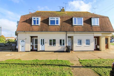 2 bedroom flat to rent, St. Johns Road, Swalecliffe, Whitstable