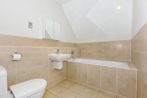2 bedroom apartment to rent - Windlesham,  Surrey,  GU20