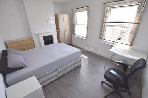 undefined, Blenheim Road, Reading