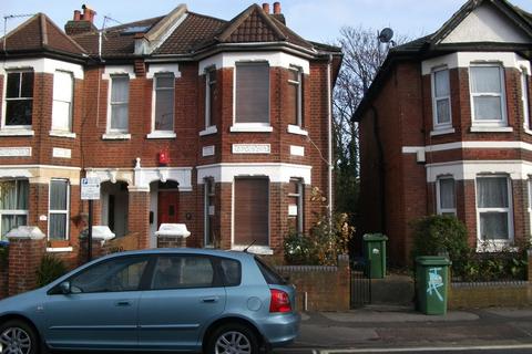 undefined, Newcombe Road, Polygon, Southampton, SO15