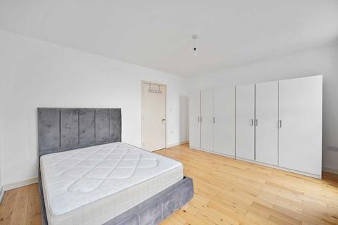 1 bedroom flat to rent, Uxbridge Road, Shepherds Bush London W12 0NP