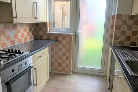 2 bedroom end of terrace house to rent, Foxhill, Peacehaven BN10 7SE