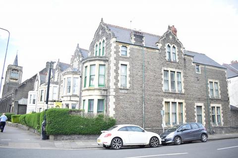 Studio to rent - Cathedral Road, Cardiff