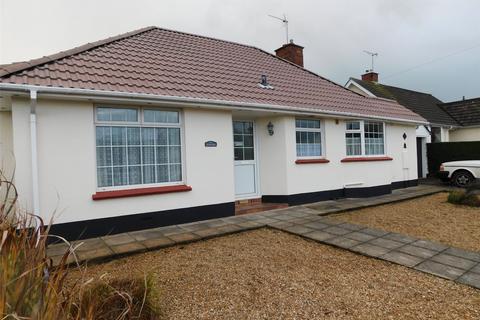 2 bedroom bungalow to rent, Hopcott Close, Minehead, Somerset, TA24