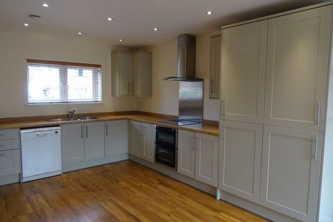3 bedroom semi-detached house to rent, VILLAGE PROPERTY
