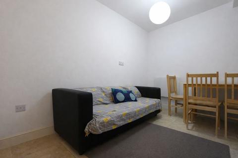 2 bedroom flat to rent, Nether Street, Finchley N12