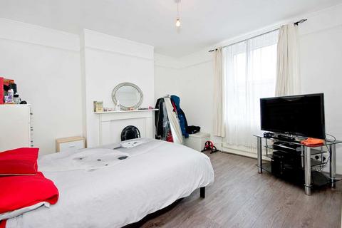 1 bedroom flat to rent, Widmore Road, Bromley, BR1