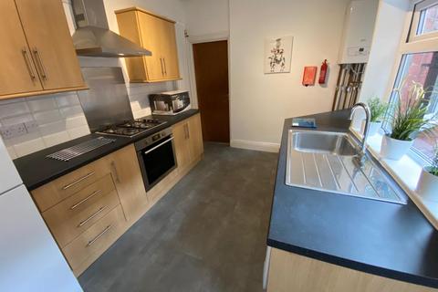 3 bedroom ground floor flat to rent, 9 Lonsdale Terrace, Jesmond