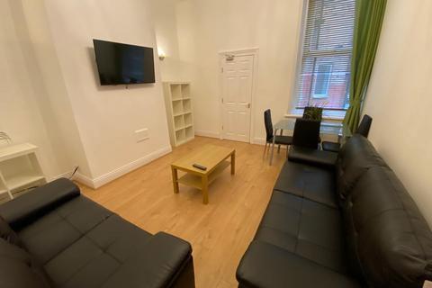 3 bedroom ground floor flat to rent, 9 Lonsdale Terrace, Jesmond